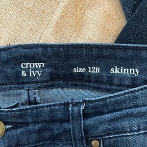 CROWN AND IVY SKINNY JEANS